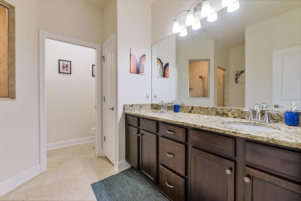 6Br Heated Pool + Spa, Gym+ Peloton, Theater, Gameroom Tampa